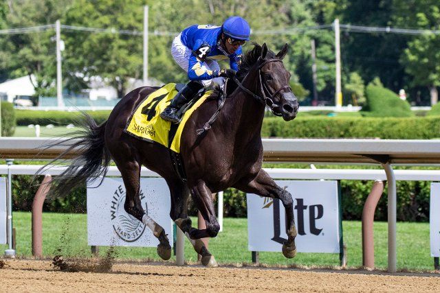 August 12, 2022, Saratoga Springs, NY, USA: August 12, 2022: Bank On Anna #4, ridden by Jose Lezcano wins the Union Avenue Handicap on New York Bred Showcase Day at Saratoga Race Course in Saratoga Springs, N.Y. on August 12, 2022.Gary Johnson\/Eclipse Sportswire