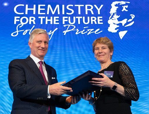 King Philippe - Filip of Belgium hands out the award to winner American chemist Carolyn Bertozzi at the award ceremony for the biannual \