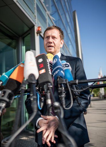 02 September 2019, Berlin: Michael Kretschmer, state chairman of the CDU and prime minister in Saxony, arrives at the CDU committee meetings in the Konrad-Adenauer-Haus and speaks to journalists. Photo: Michael Kappeler\/
