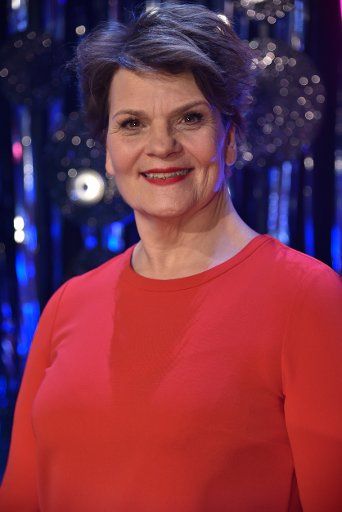 10 December 2019, North Rhine-Westphalia, Cologne: The entertainer Gayle Tufts is a guest at the ARD show "Ladies Night", a comedy and cabaret show with a purely female cast on German television. Photo: Horst Galuschka\/