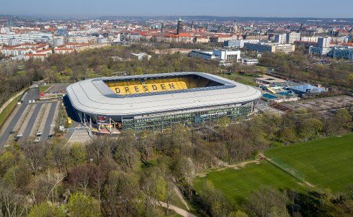 08 April 2020, Saxony, Dresden: The Rudolf-Harbig-Stadium, venue of the SG Dynamo Dresden. The second division team starts training in small groups on the same day. The units do not take place publicly in the stadium. (Aerial view with drone) Photo: Jan Woitas\/dpa-Zentralbild\/