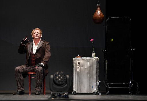 17 February 2020, Berlin: The actor Ben Becker is on stage at the dress rehearsal of his play "Monkey" in the Admiralspalast. The performance celebrates its premiere on 18.02.20. Photo: Britta Pedersen\/dpa-Zentralbild\/