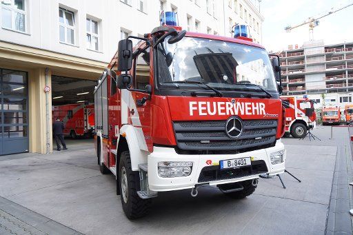 10 September 2020, Berlin: One of three new fire engines for disaster control is parked at a press event at the Feuerwache Mitte. The three MB Atego 1327 AF 4x4 vehicles will be distributed to various locations of the volunteer fire brigade. Photo: Jörg Carstensen\/dpa