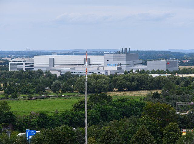 28 July 2021, Saxony, Dresden: View of the Bosch semiconductor factory. Photo: Robert Michael\/dpa-Zentralbild\/dpa