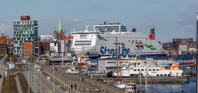 02 April 2022, Schleswig-Holstein, Kiel: The ferry Stena Scandinavica is moored at the Swedish quay . Photo: Markus Scholz\/dpa