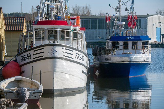 02 March 2022, Mecklenburg-Western Pomerania, Freest: The fishermen\