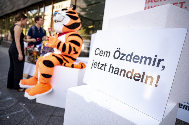 12 August 2022, Berlin: A sign at a demonstration for foodwatch\