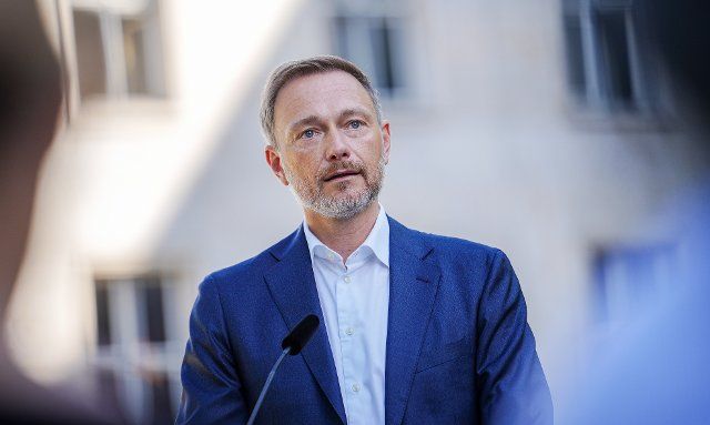 10 August 2022, Berlín;: German Finance Minister and leader of the Freedom Party (FDP), Christian Lindner, rejected the proposal of his party\