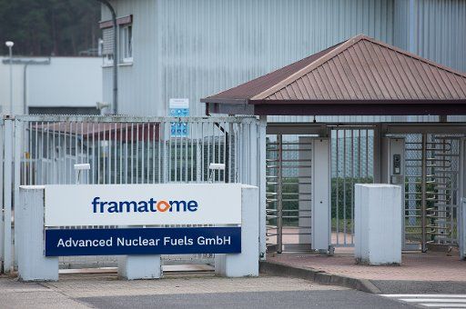 14 December 2018, Lower Saxony, Lingen: View of an access gate from the Framatome plant - Advanced Nuclear Fuels GmbH. The plant of Framatome subsidiary Advanced Nuclear Fuels GmbH (ANF) manufactures fuel assemblies for pressurized water and boiling water reactors of nuclear power plants. A fire broke out in the fuel element factory on 06.12.2018. Photo: Friso Gentsch\/