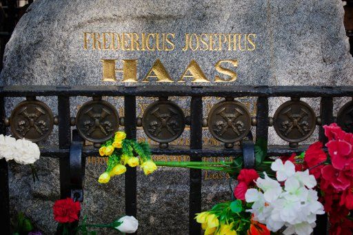 03 May 2018, Russia, Moscow: The grave of German doctor Friedrich-Joseph Haass. Photo: Emile Alain Ducke\/