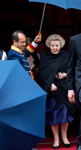 Princess Beatrix of the Netherlands leaves the Royal Palace after the New Years reception for the Corps Diplomatique at the Royal Palace in Amsterdam, January 15, 2014. Photo: Albert Nieboer \/ NETHERLANDS