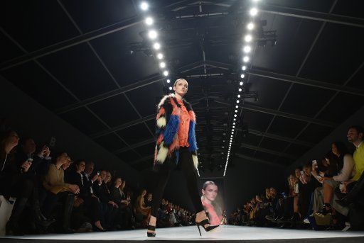 A model presents fashion designs of fashion label Glaw during the Mercedes-Benz Fashion Week in Berlin, Germany, 21 January 2015. Within the context of the Berlin Fashion Week, the collections for fall\/winter 2015 are presented. PHOTO: Jens Kalaene\/...