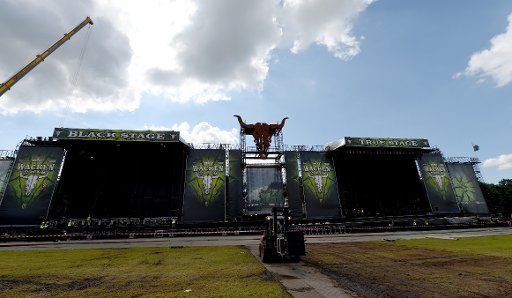 The two large stages on the festival grounds in Wacken, Germany, 02 August 2016. On Wednesday tens of thousands of heavy metal fans are expected in the small town for the Wacken Open Air (WOA). Photo: CARSTEN REHDER\/