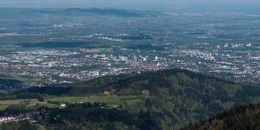 View of the city of Freiburg, Germany, 2 May 2017. Photo: Patrick Seeger\/