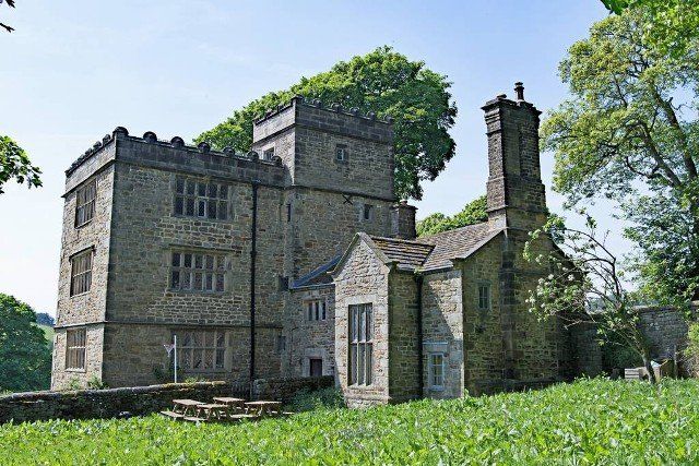 North Lees Hall, standing on a sweeping hillside beneath Stanage Edge, is set amidst some of the most spectacular scenery of the Peak National Park. It provided the inspiration for Thornfield Hall, in Bronte\
