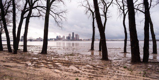 Record rainfall creates flooding in Kentucky April 2015