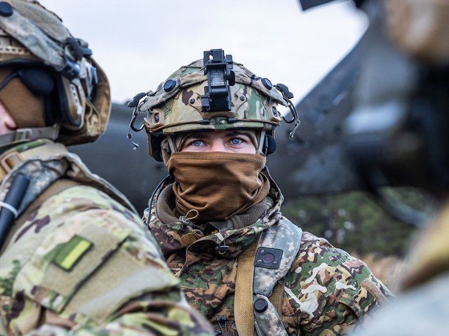 Soldiers from Lithuania and Ukraine take part in an unconventional warfare, readiness, and interoperability training together during Combined Resolve XVI of U.S. Special Operations Command in Europe on Wednesday Jan 26, 2022. Photo by Sgt. Patrik Orcutt\/US DOD
