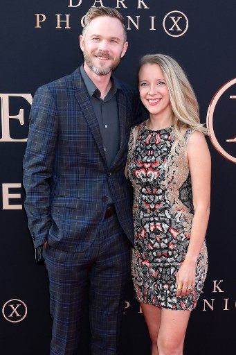 LOS ANGELES - JUN 4: Shawn Ashmore, Dana Wasdin at the "Dark Phoenix" World Premiere at the TCL Chinese Theater IMAX on June 4, 2019 in Los Angeles,