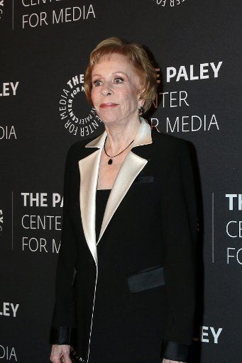 LOS ANGELES - NOV 21: Carol Burnett at the The Paley Honors: A Special Tribute To Television\