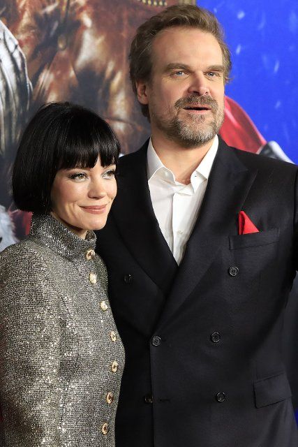 LOS ANGELES - NOV 29: Lily Allen, David Harbour at the Violent Night Premiere at the TCL Chinese Theater IMAX on November 29, 2022 in Los Angeles