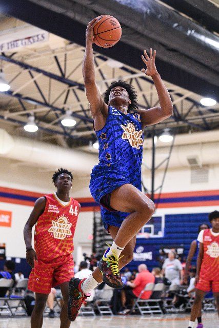 LAS VEGAS, NV - JUNE 05: Isaiah Elohim goes up for a shot during the Pangos All-American Camp on June 5, 2022 at the Bishop Gorman High School in Las Vegas, NV. (Photo by Brian Rothmuller\/Icon Sportswire