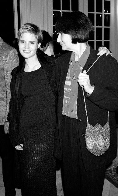 Montreal (Qc) CANADA - 1995 File Photo - Jennifer Jason Leigh and her mother. (born February 5, 1962) is a Golden Globe- and NYFCC Award-winning American actress. Her work has drawn high critical praise. Salon praised her as "one of America\