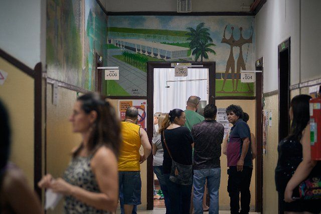 Voters face long lines form during the first round of General Elections in Franca, Sao Paulo, Brazil, on October 2, 2022. (Photo by Igor do Vale\/Sipa USA