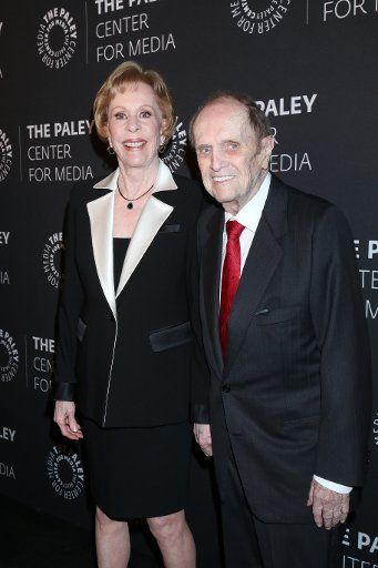 Carol Burnett, Bob Newhart at the The Paley Honors: A Special Tribute To Television\