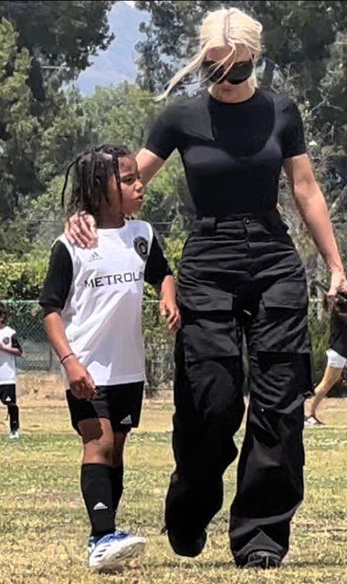 **USE CHILD PIXELATED IMAGES IF YOUR TERRITORY REQUIRES IT** Kim Kardashian Spotted At Sons Soccer Game In LA Pictured: Kim Kardashian,Saint West Ref: SPL5310352 150522 NON-EXCLUSIVE Picture by: PhotosByDutch \/ SplashNews.com Splash News 