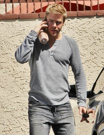 116127, Derek Hough at DWTS rehearsal studio for dance practice in Los Angeles. Los Angeles, California - Sunday April 6, 2014. Photograph: 