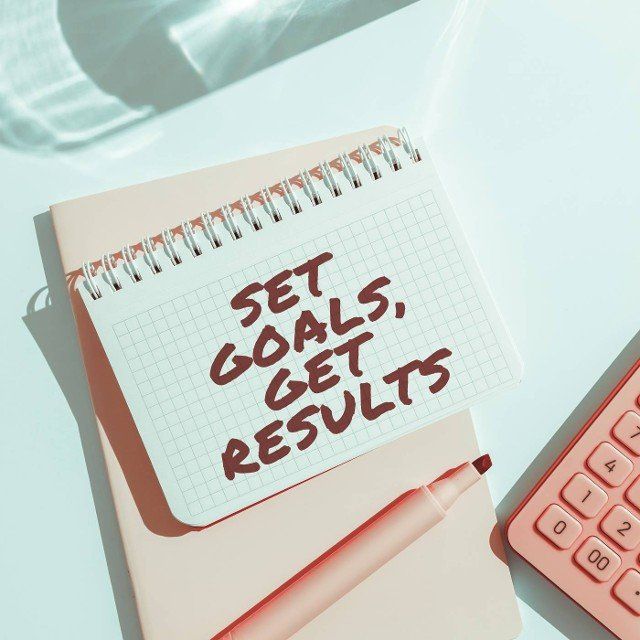 Conceptual display Set Goals,  Get Results,  Word for Establish objectives work for accomplish them