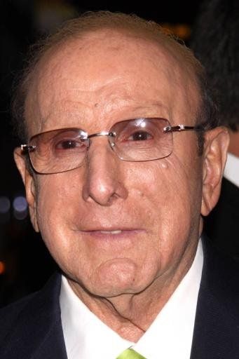 Clive Davis Salutes Whitney Houston At Pre-Grammys PartyAuthor WENN20130210Clive Davis saluted Whitney Houston with a tribute at his annual pre-Grammy Awards party on Saturday night (09Feb13) in the same hotel where the singer was found dead ...