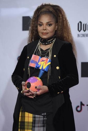 Janet Jackson & 50 Cent Perform For Sell-Out Jeddah World Fest CrowdAuthor WENN20190719Janet Jackson, 50 Cent, Chris Brown, and Future performed for a sell out 62,000 crowd at the Jeddah World Fest in Saudi Arabia on Thursday night (18Jul19).<...