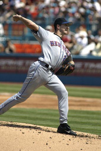 New York Mets starting pitcher Steve Trachsel works against the Florida Marlins at Pro Player Stadium in Miami  Florida on May 30 2004.  (UPI Photo\/Michael Bush)