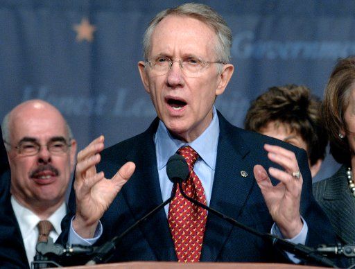 Senate Minority Leader Sen. Harry Reid (D-NV) speak about republican corruption and how the democrats can clean up Washington at a news conference on Capitol Hill on January 18 2006. (UPI Photo\/Kevin Dietsch)