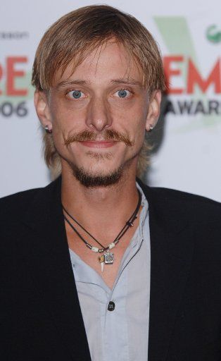 British actor Mackenzie Crook attends the Empire awards at Hilton Metropole in London on March 13 2006.   (UPI Photo\/Rune Hellestad)