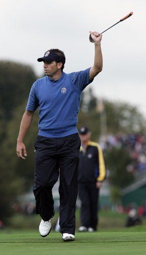 Sergio Garcia celebrates prematurely after a narrowly missed putt on the second day of the Ryder Cup Championship at The K Club in Straffan September 23 2006. (UPI Photo\/Hugo Philpott)