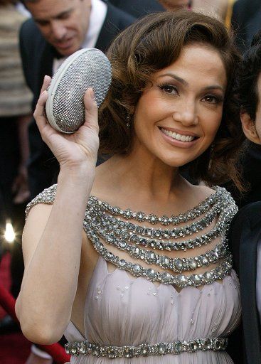 Singer\/actress Jennifer Lopez arrives for the 79th Annual Academy Awards at the Kodak Theatre in Hollywood California on February 25 2007. Fifty Oscar Awards will be given for theatrical achievement in 2006.   (UPI Photo\/Terry Schmitt)