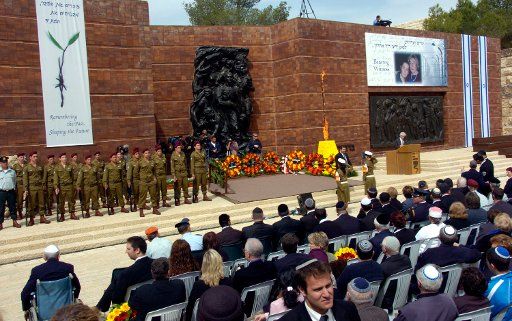 Israeli soldiers participate in the Holocaust Remembrance Day Memorial Ceremony at Yad Vashem Holocaust Museum in Jerusalem April 16 2007.  (UPI Photo\/Debbie Hill)