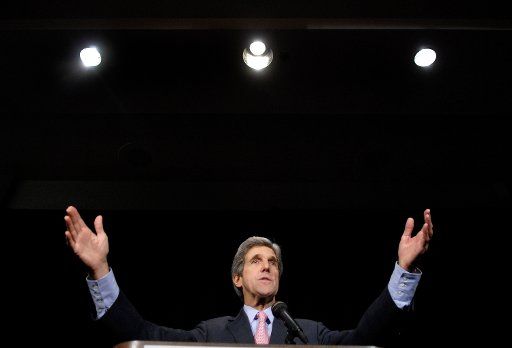 Sen. John Kerry (D-MA) delivers remarks at the National Newspaper Association Government Affairs Conference in Washington on March 22 2007. (UPI Photo\/Kevin Dietsch) 