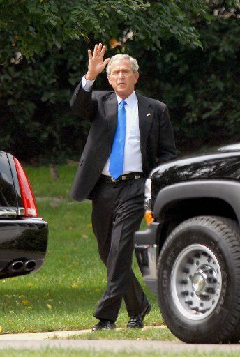 United States President George W. Bush departs the White House in Washington D.C. for briefings at the Pentagon on Friday August 31 2007. (UPI Photo\/Ron Sachs\/POOL)
