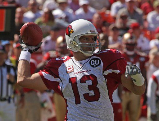 Arizona Cardinals QB Kurt Warner (13) looks to pass down field in the second half against the San Francisco 49ers at Candlestick Park in San Francisco on September 7 2008. The Cardinals defeated the 49ers 23-13. (UPI Photo\/Terry Schmitt)