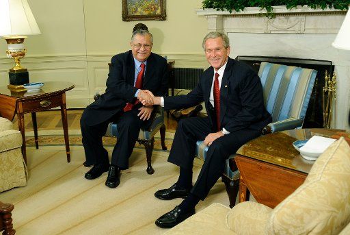 U.S. President George W. Bush (R) meets with the President of Iraq Jalal Talabani in the Oval Office at the White House in Washington on September 10 2008. (UPI Photo\/Kevin Dietsch)