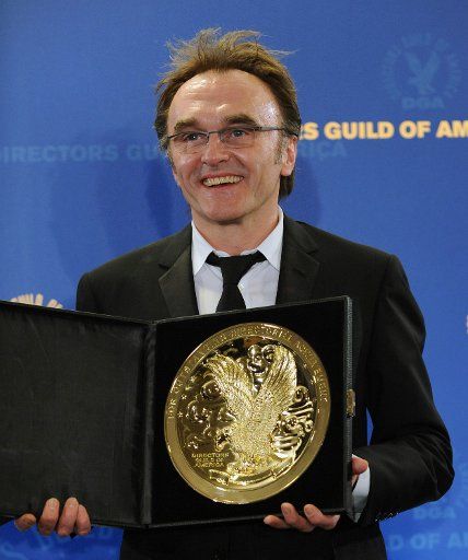 Danny Boyle appears backstage with the award for outstanding directorial achievement feature film for "Slumdog Millionaire" at the 61st annual Directors Guild of America Awards in Los Angeles on January 31 2009. (UPI Photo\/Jim Ruymen)