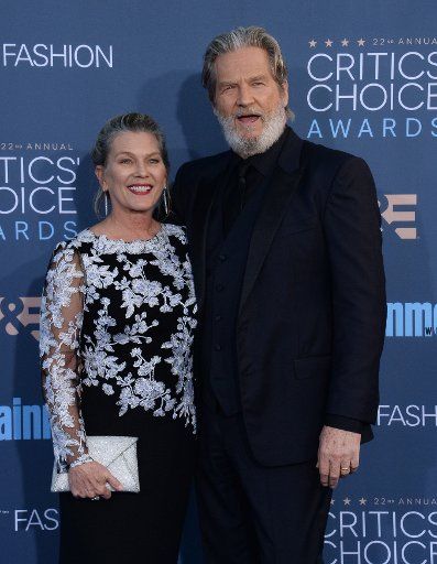 Actor Jeff Bridges and his wife Susan Geston attend the 22nd annual Critics\