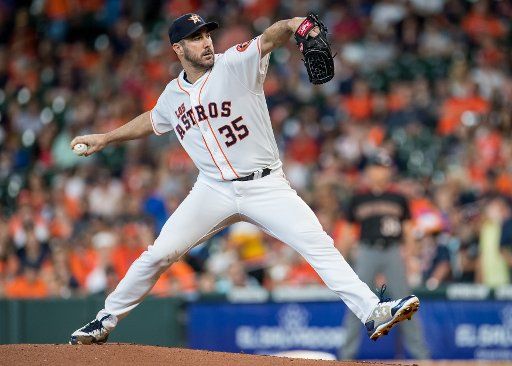 Houston Astros starting pitcher Justin Verlander pitches against the Arizona Diamondbacks in the 2nd inning at Minute Maid Park in Houston on September 16, 2018. Photo by Trask Smith\/