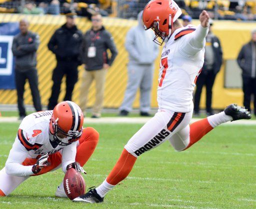 Cleveland Browns kicker Greg Joseph (17) kicks a 45 yard field goal in the first quarter against thePittsburgh Steelers at Heinz Field on October 28, 2018 . Photo by Archie Carpenter\/