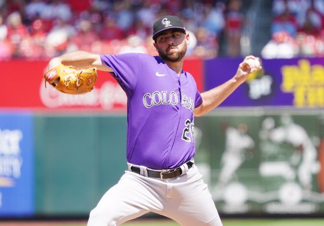Colorado Rockies Pitcher Austin Gomber comes in for relief to throw against the St. Louis Cardinals in the second inning at Busch Stadium in St. Louis on Thursday, August 18, 2022. Photo by Bill Greenblatt