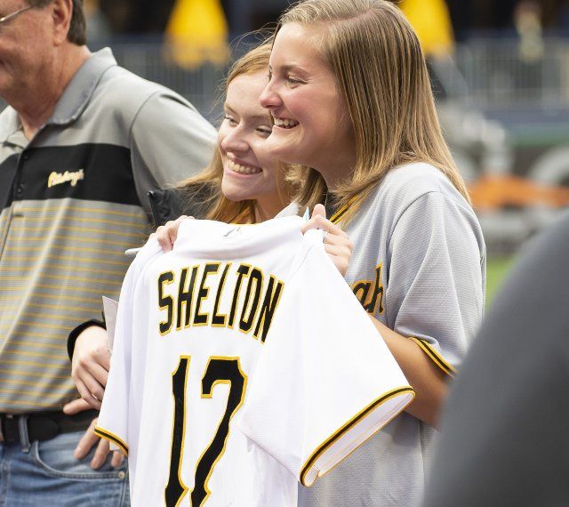 Two Pittsburgh Pirates fans poses with Pittsburgh Pirates manager Derek Shelton jersey on Fan Appreciation Day following the 8-5 loss to the Chicago Cubs at PNC Park on Sunday September 25, 2022 in Pittsburgh. Photo by Archie Carpenter