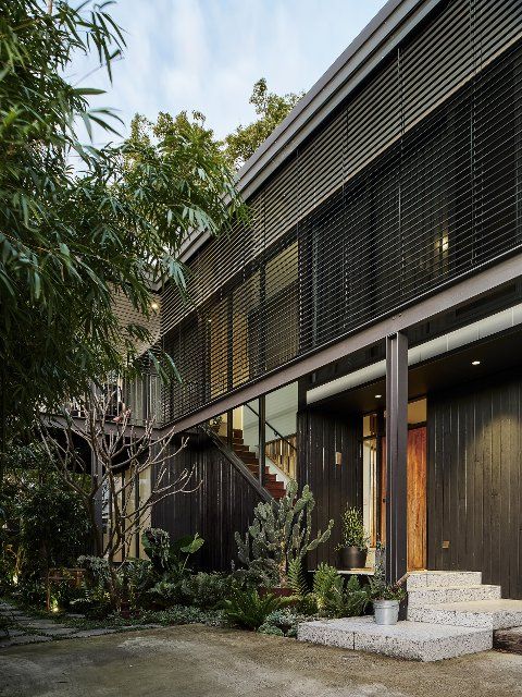 Front elevation. Birchgrove House, Sydney, Australia. Architect: TW Architects, 2021